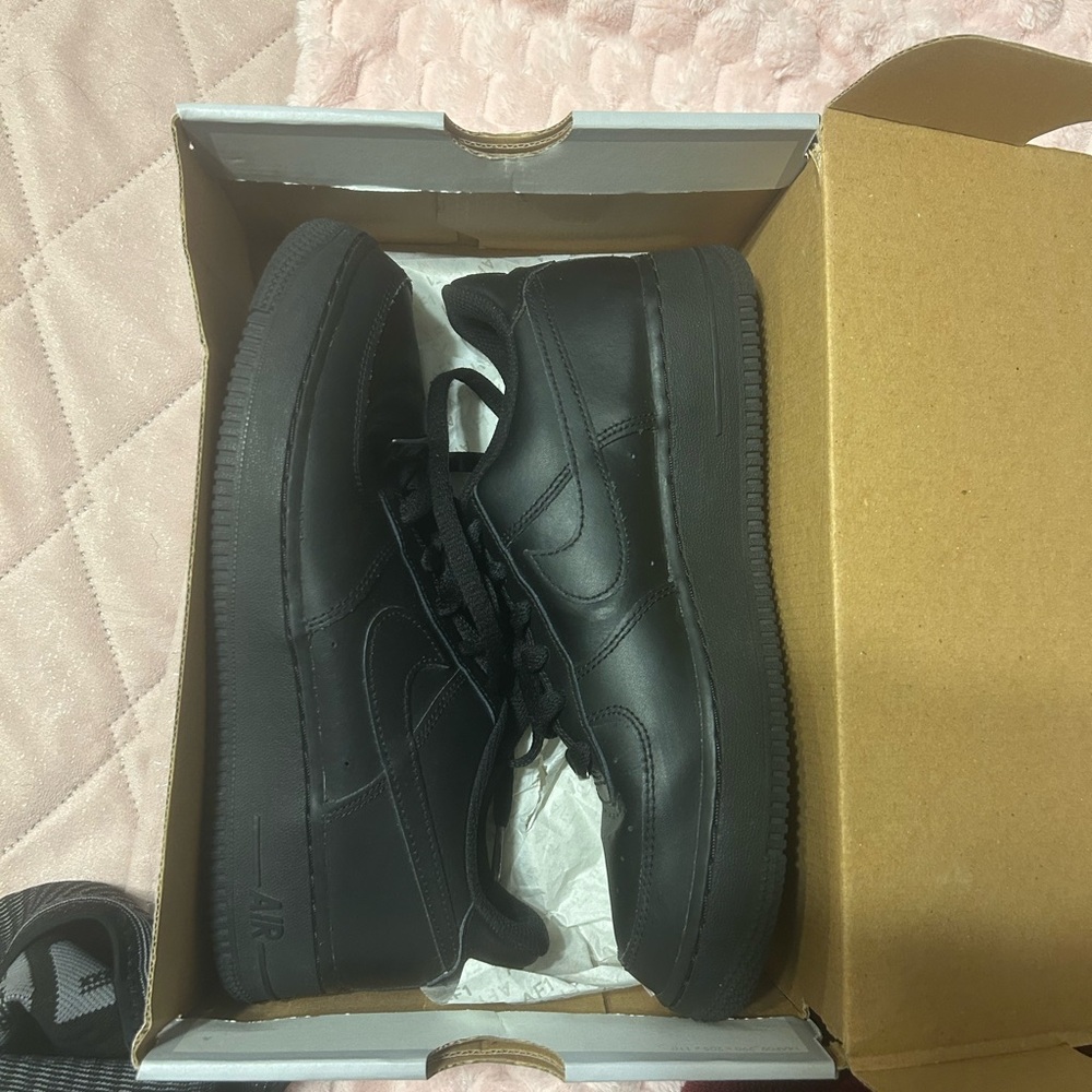 Black Air Force ones